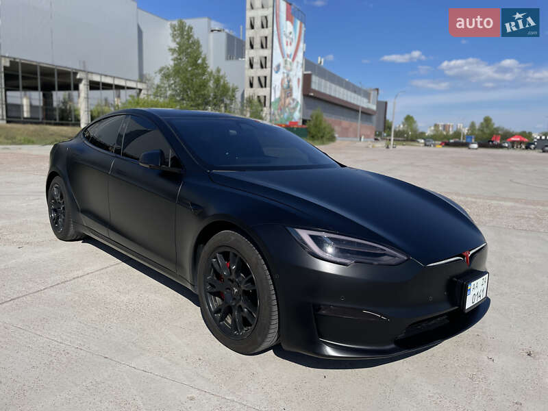 Лифтбек Tesla Model S 2021 в Киеве