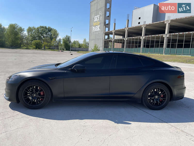 Лифтбек Tesla Model S 2021 в Киеве