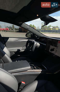 Лифтбек Tesla Model S 2021 в Киеве