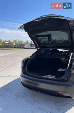 Лифтбек Tesla Model S 2021 в Киеве