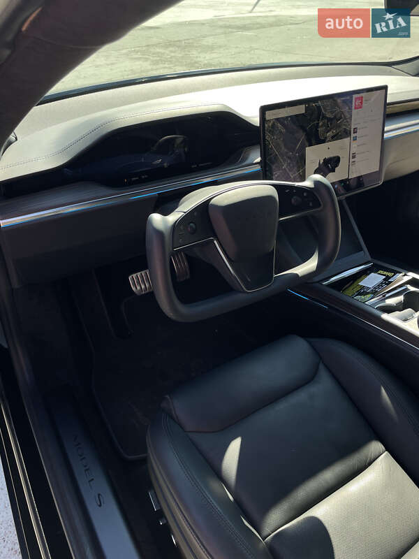 Лифтбек Tesla Model S 2021 в Киеве