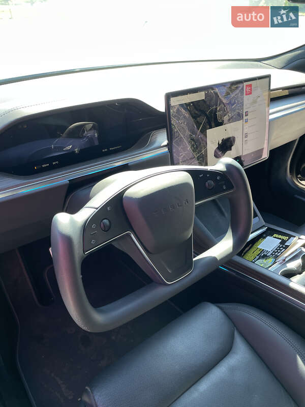 Лифтбек Tesla Model S 2021 в Киеве