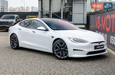 Tesla Model S  2021