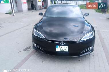 Tesla Model S  2018