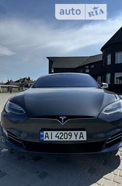 Tesla Model S  2016