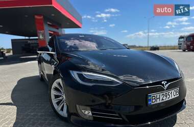 Tesla Model S  2017