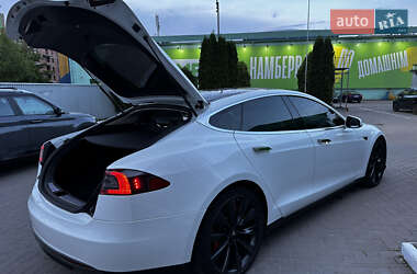 Ліфтбек Tesla Model S 2012 в Івано-Франківську