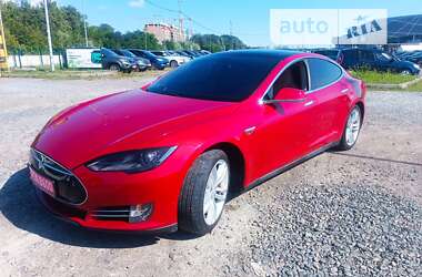 Tesla Model S  2014