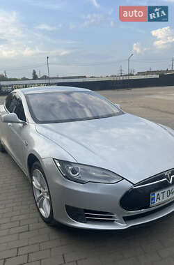 Tesla Model S  2013