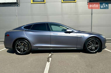 Tesla Model S  2014