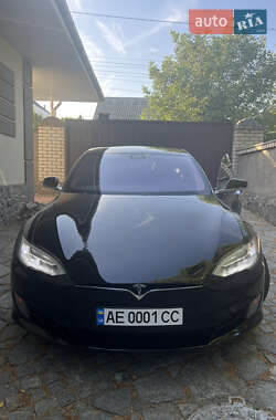 Tesla Model S  2017
