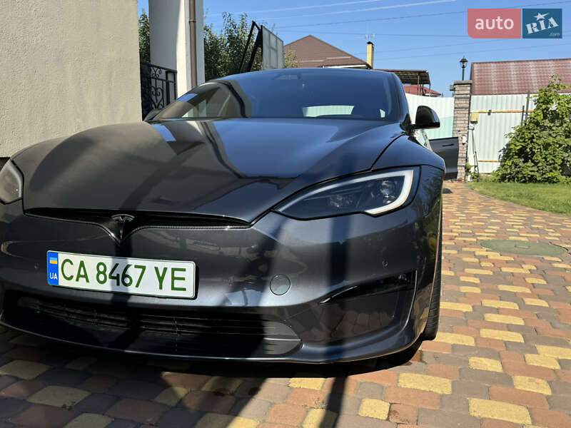 Лифтбек Tesla Model S 2022 в Черкассах