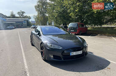 Tesla Model S  2015