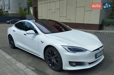 Tesla Model S 2017
