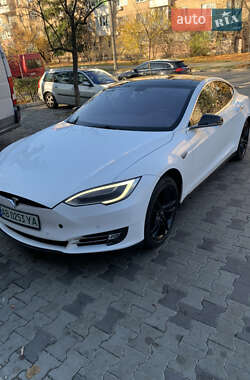 Tesla Model S  2014
