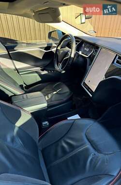 Ліфтбек Tesla Model S 2013 в Києві