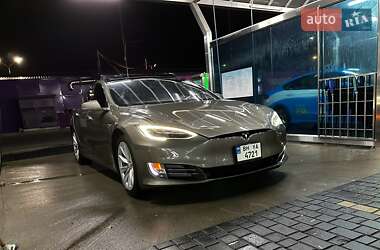 Tesla Model S  2016