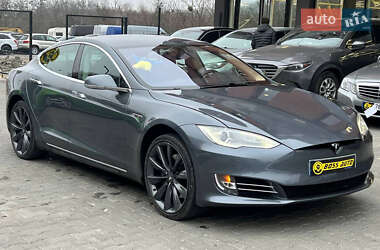 Tesla Model S 2012