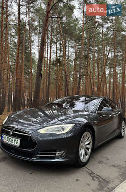 Tesla Model S  2016