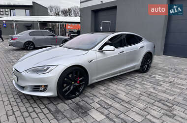 Ліфтбек Tesla Model S 2018 в Луцьку фото 4 Ліфтбек Tesla Model S 2018 в Луцьку
