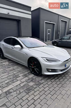 Ліфтбек Tesla Model S 2018 в Луцьку фото 6 Ліфтбек Tesla Model S 2018 в Луцьку