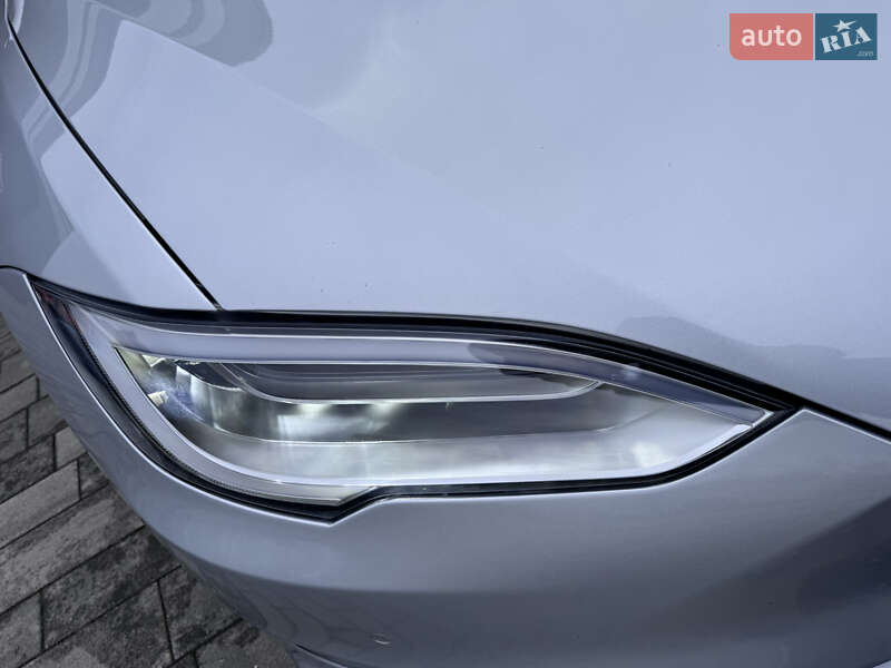 Ліфтбек Tesla Model S 2018 в Луцьку фото 19 Ліфтбек Tesla Model S 2018 в Луцьку