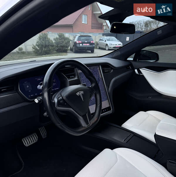 Ліфтбек Tesla Model S 2018 в Луцьку фото 31 Ліфтбек Tesla Model S 2018 в Луцьку