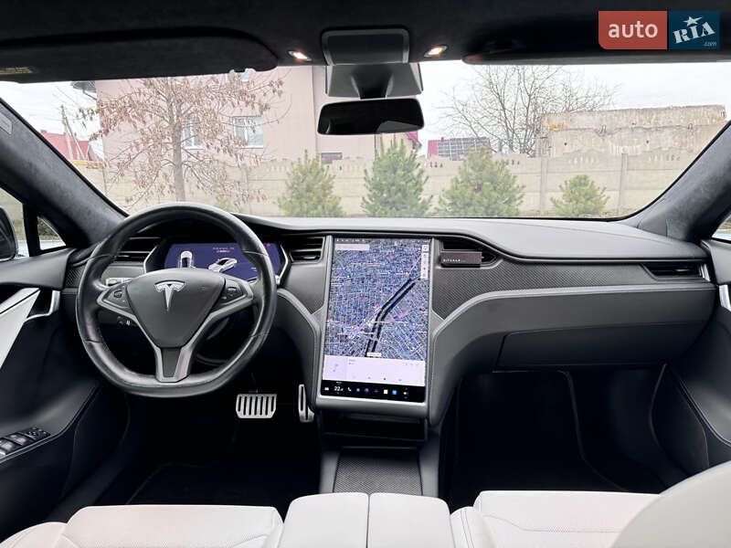 Ліфтбек Tesla Model S 2018 в Луцьку фото 36 Ліфтбек Tesla Model S 2018 в Луцьку