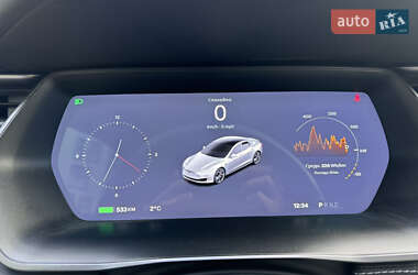 Ліфтбек Tesla Model S 2018 в Луцьку фото 48 Ліфтбек Tesla Model S 2018 в Луцьку