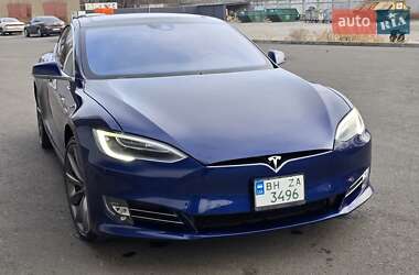 Tesla Model S  2016