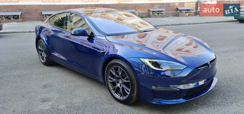 Tesla Model S