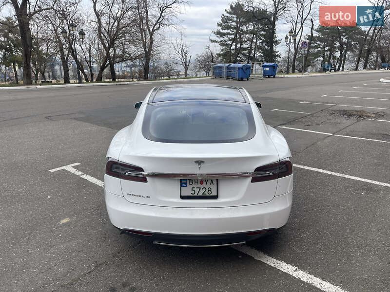 Лифтбек Tesla Model S 2012 в Одессе