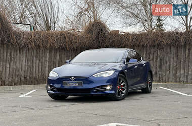 Tesla Model S  2019