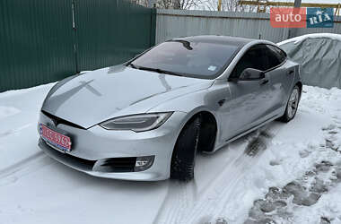 Tesla Model S  2017