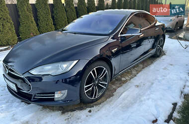 Tesla Model S  2014