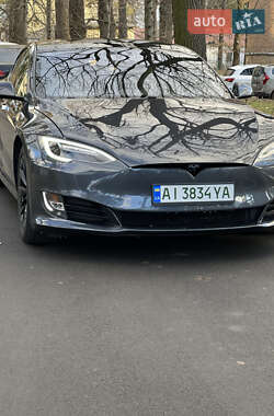 Tesla Model S  2016