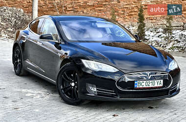 Лифтбек Tesla Model S 2014 в Тернополе фото 2 Лифтбек Tesla Model S 2014 в Тернополе