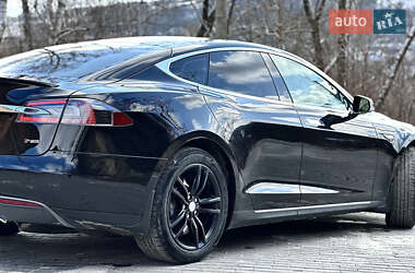 Лифтбек Tesla Model S 2014 в Тернополе фото 10 Лифтбек Tesla Model S 2014 в Тернополе