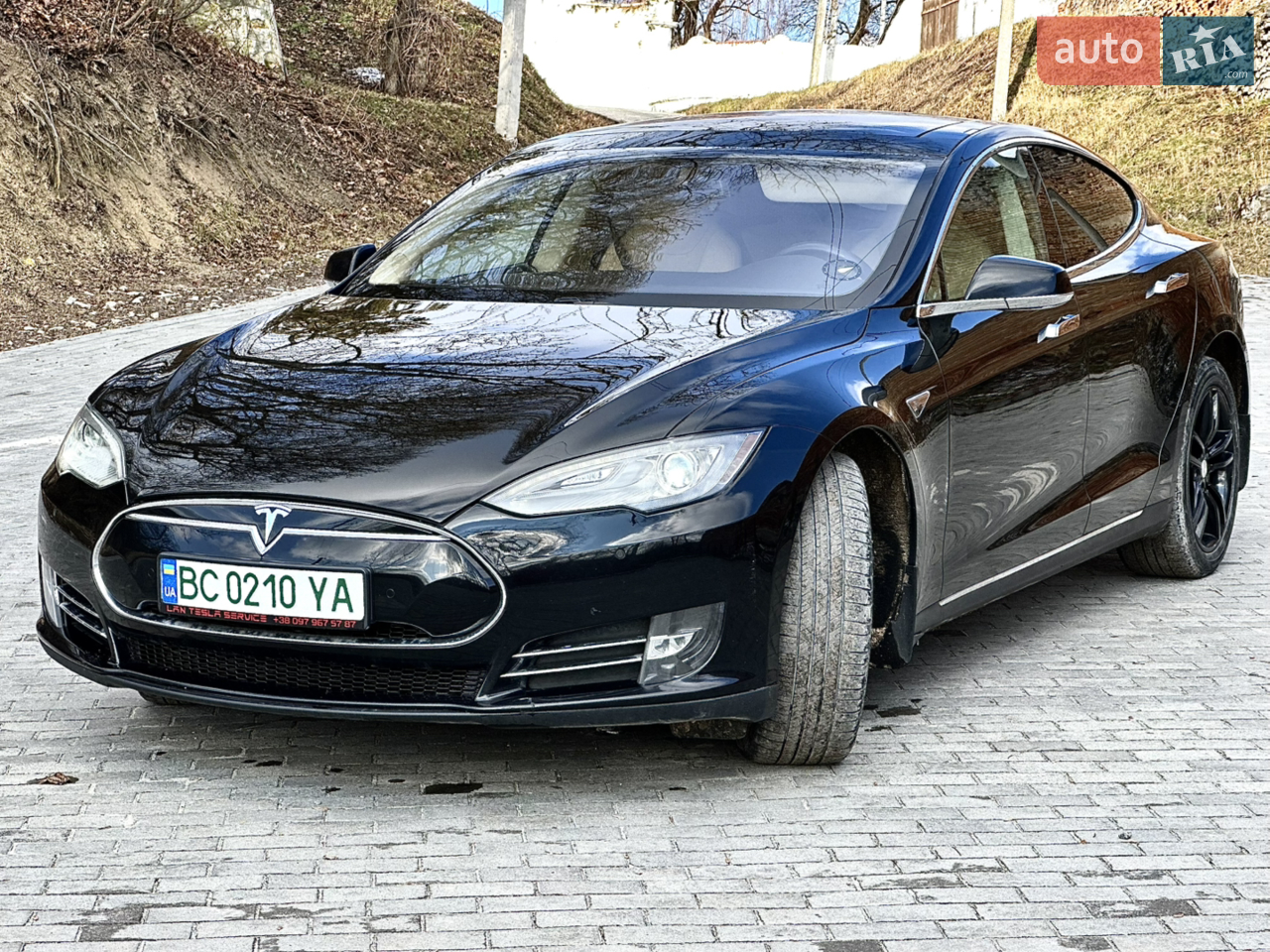 2014 Tesla Model S - мініатюра 4