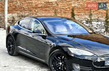 Лифтбек Tesla Model S 2014 в Тернополе фото 15 Лифтбек Tesla Model S 2014 в Тернополе