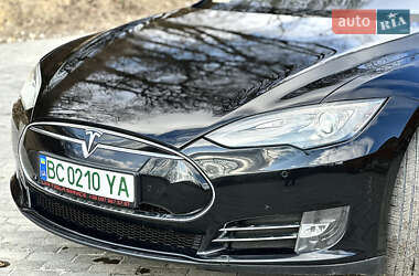 Лифтбек Tesla Model S 2014 в Тернополе фото 18 Лифтбек Tesla Model S 2014 в Тернополе