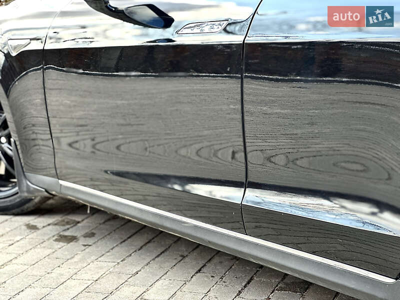 Лифтбек Tesla Model S 2014 в Тернополе фото 21 Лифтбек Tesla Model S 2014 в Тернополе