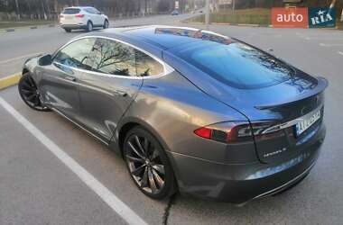 Tesla Model S  2013