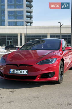 Tesla Model S  2016