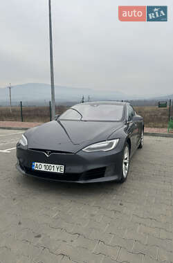 Tesla Model S  2016