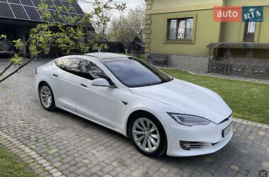 Tesla Model S  2016
