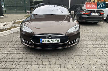 Tesla Model S  2015