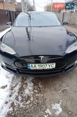 Tesla Model S  2013
