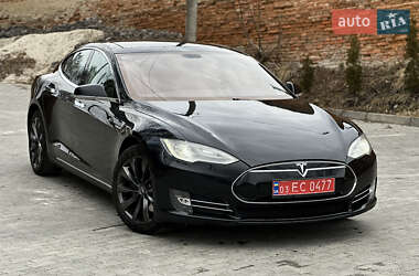 Tesla Model S 2014