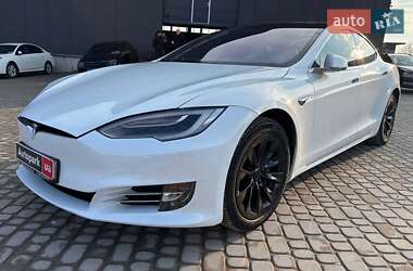 Tesla Model S  2019
